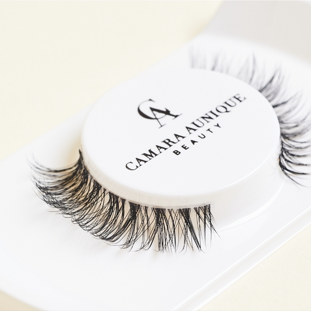 CAMARA AUNIQUE MARY LASHES